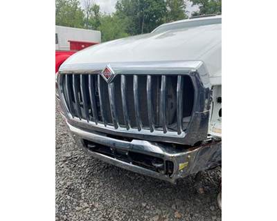 International CV515 Grille