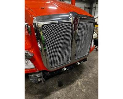 Kenworth T680 Grille