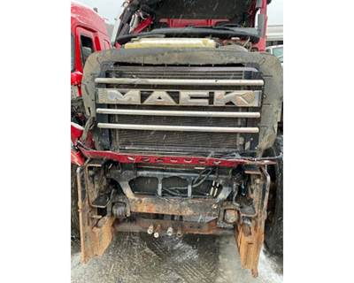 Mack Granite GU713 Grille for a Mack GU713