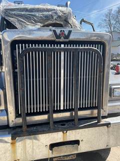 Western Star 4900FA Grille for a Western Star Trucks 4900 FA