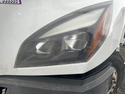 Freightliner Cascadia 116 Left Headlight Assembly