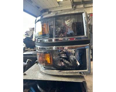 GMC C5500 Headlight Assembly
