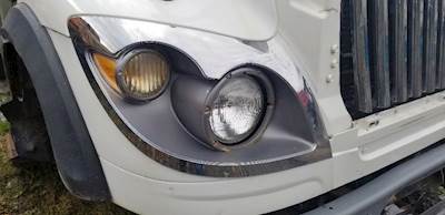 International 7600 Right Headlight Assembly