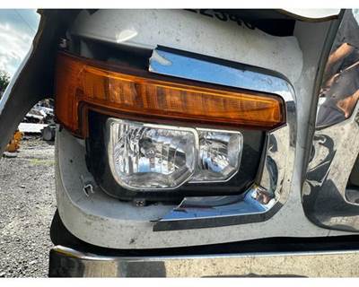 International HX520 Right Headlight Assembly