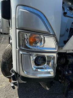 Isuzu Right Headlight Assembly for a Isuzu NPR-HD