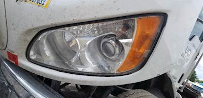 Kenworth T370 Left Headlight Assembly