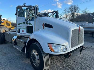 Kenworth T370 Right Headlight Assembly