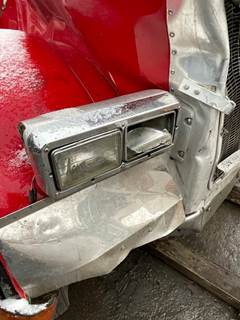 Peterbilt 379 Right Headlight Assembly
