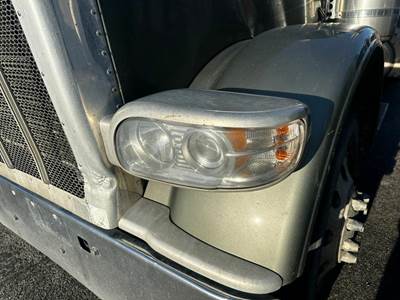 Peterbilt 389 Left Headlight Assembly