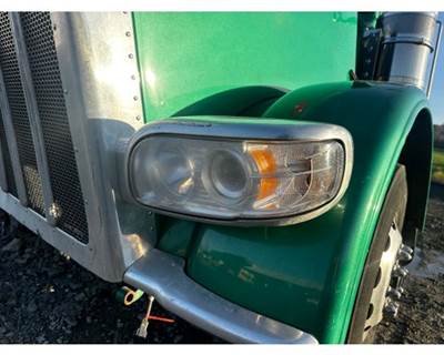 Peterbilt 389 Left Headlight Assembly