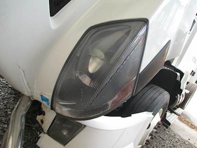 Volvo VNL Left Headlight Assembly