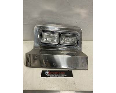 Western Star 4900FA Right Headlight Assembly for a Western Star Trucks 4900 FA