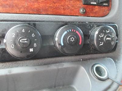 Freightliner Cascadia Heater / AC Temp Control