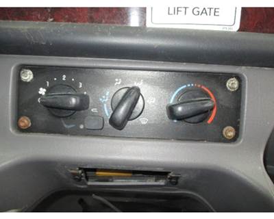 Freightliner M2 106 Heater / AC Temp Control