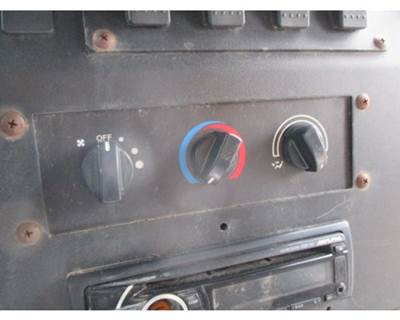 Freightliner MT55 Heater / AC Temp Control