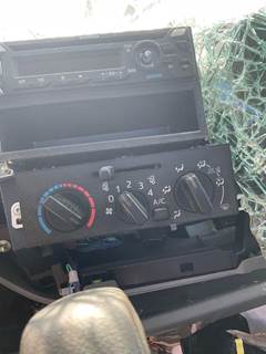 Hino 195 Heater / AC Temp Control