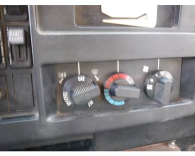 International 4600 Heater / AC Temp Control