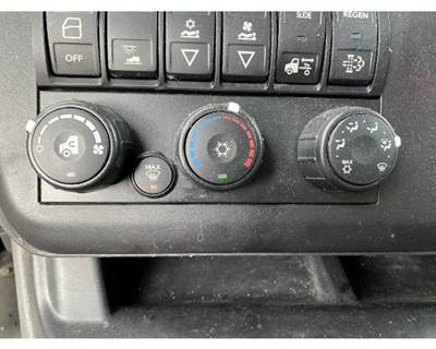 International LT625 Heater / AC Temp Control