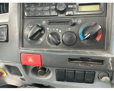 Isuzu NPR Heater / AC Temp Control for a Isuzu NRR