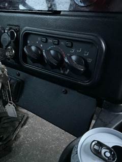 Western Star 4900FA Heater / AC Temp Control for a Western Star Trucks 4900 FA
