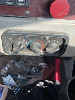 Western Star 5700 XE Heater / AC Temp Control for a Western Star Trucks 5700XE