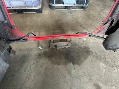 International 9900i Hood Hinge