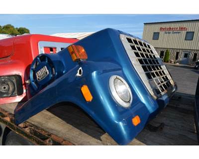 Used Ford L9000 Hood 38" Center with Grill