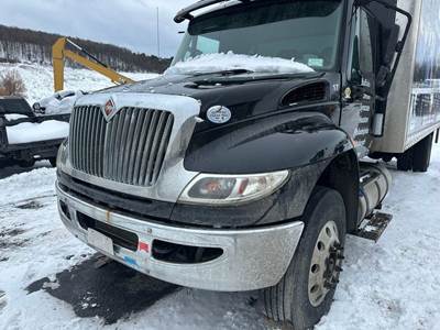 International 4300 Hood
