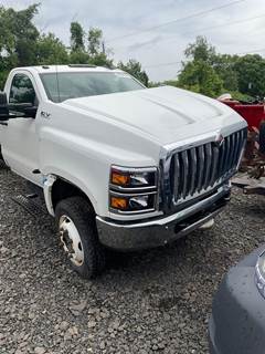 International CV515 Hood