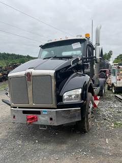 Kenworth T880 Left Hood