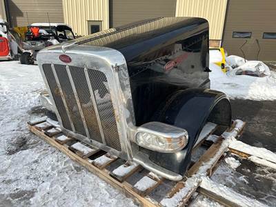 Peterbilt 389 Hood