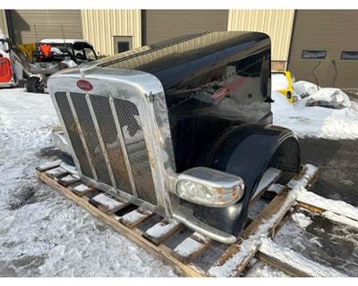 2020 Peterbilt 389 Hood with Grill and Lights