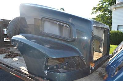 Volvo / WhiteGMC VNM Hood for a Volvo VNM