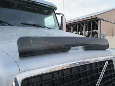Volvo VNL Hood