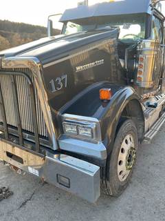 Western Star 4900FA Left Hood for a Western Star Trucks 4900 FA