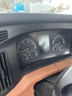 Freightliner Cascadia Instrument Panel Cluster for a Freightliner CASCADIA 116
