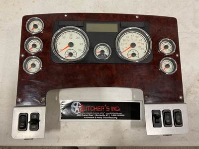Freightliner Coronado Instrument Panel Cluster for a Freightliner Coronado 122