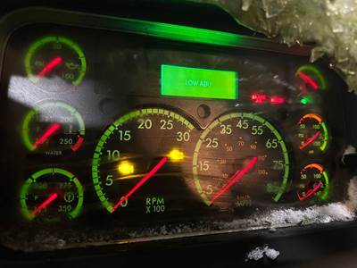 Freightliner M2 106 Instrument Panel Cluster