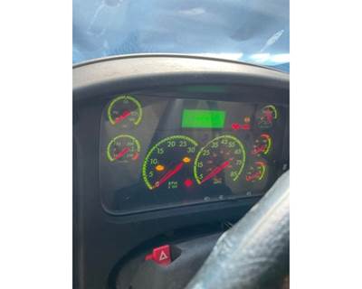 Freightliner M2 106 Instrument Panel Cluster
