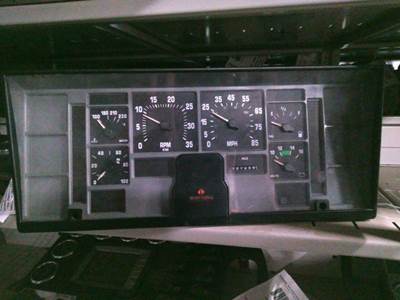 International 4600 Instrument Panel Cluster