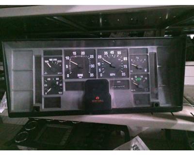 International 4600 Instrument Panel Cluster