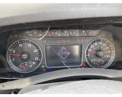 International LT625 Instrument Panel Cluster