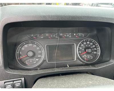 International MV607 Instrument Panel Cluster