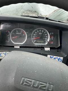 Isuzu FTR Instrument Panel Cluster