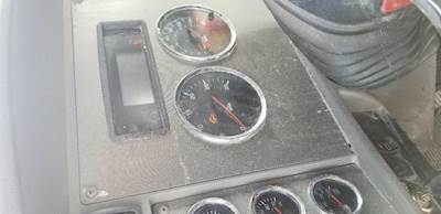 Kenworth T370 Instrument Panel Cluster