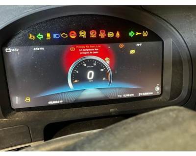 Kenworth T680 Instrument Panel Cluster