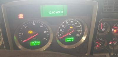 Kenworth T800 Instrument Panel Cluster