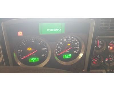 Kenworth T800 Instrument Panel Cluster