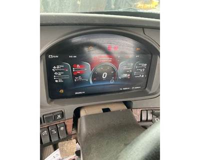 Kenworth T880 Instrument Panel Cluster