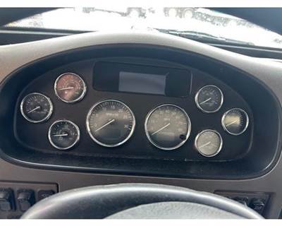 Peterbilt 348 Instrument Panel Cluster
